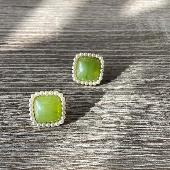 Vintage stud earrings N75 - Picture 2 of 4